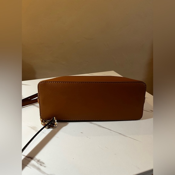 Michael Kors Jet Set Charm Crossbody - Picture 6 of 8